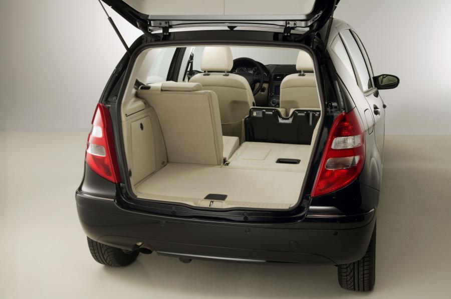  Mercedes-Benz A-Class 5-Door 2004 года  (фото 242 из 344)